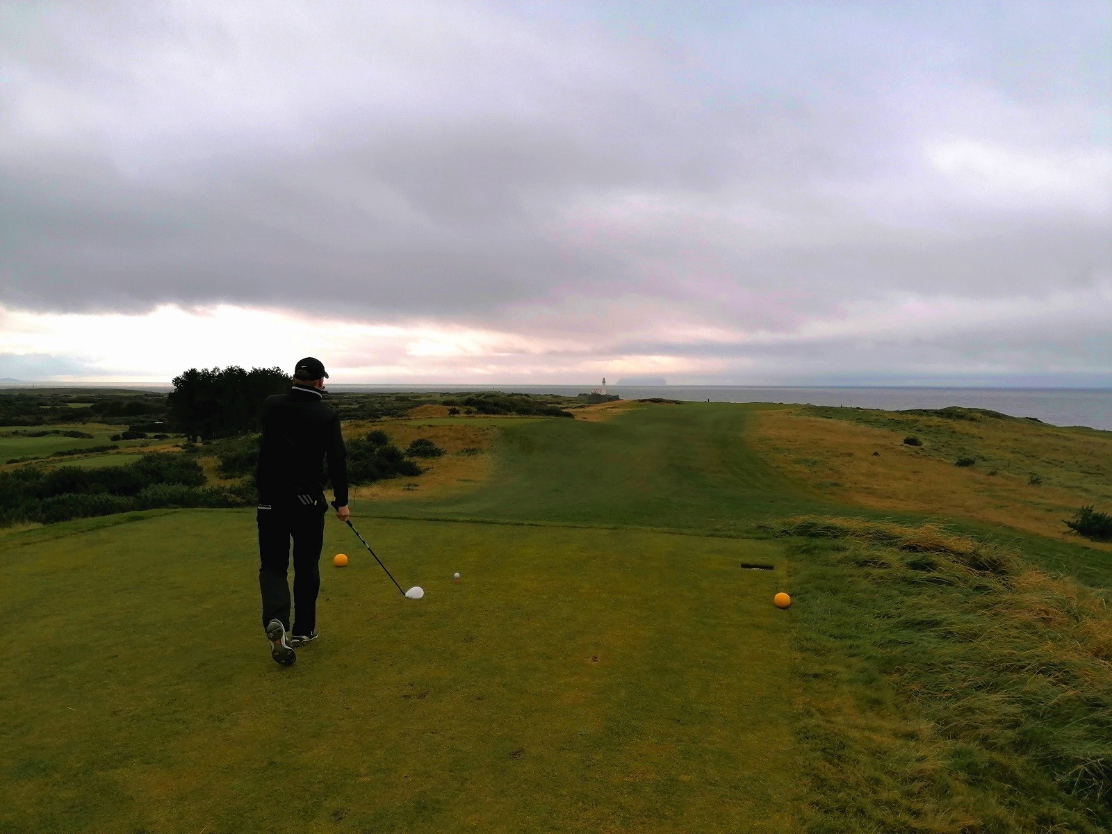 golf-blog-featured-back-tee